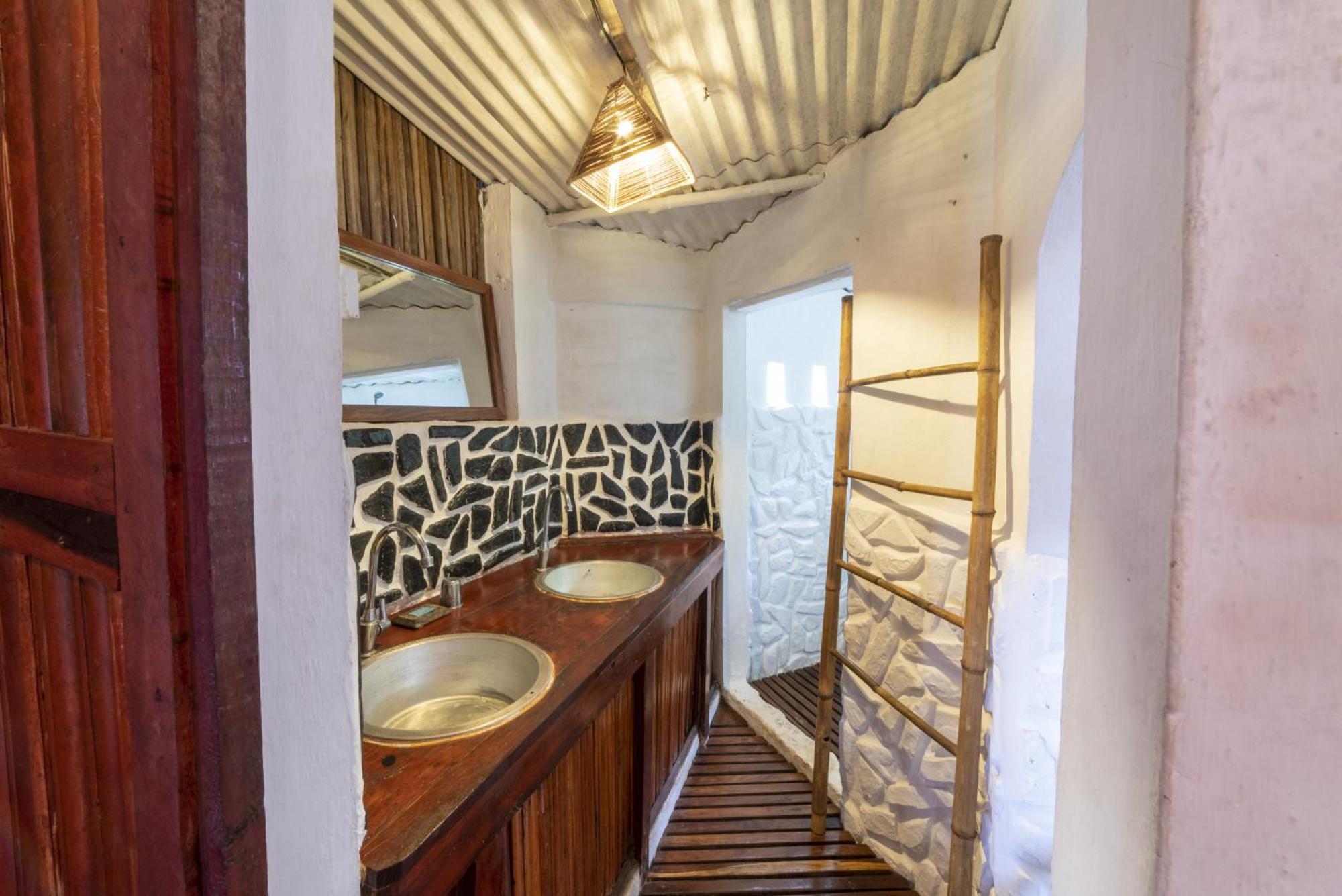Floraly Komba Hotel - Nosy Komba Camera foto